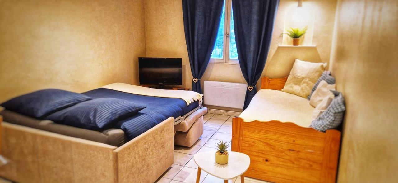 Grand Studio 3 Personnes Idealement Place Barcelonnette Exterior foto